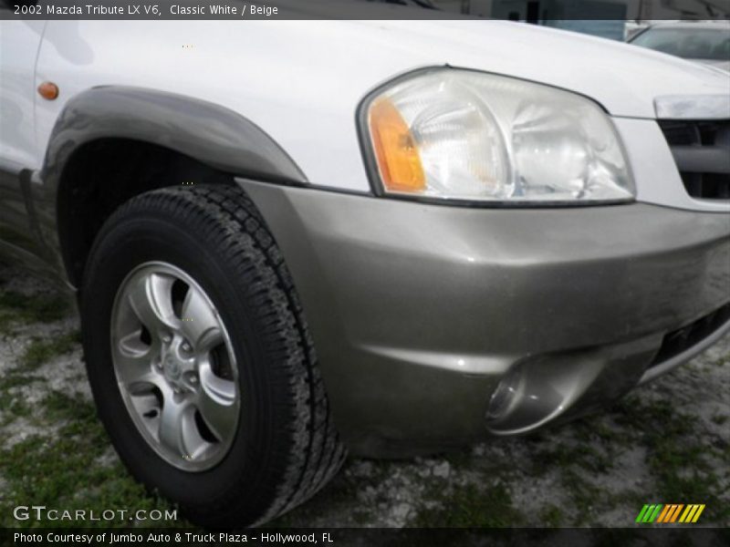 Classic White / Beige 2002 Mazda Tribute LX V6