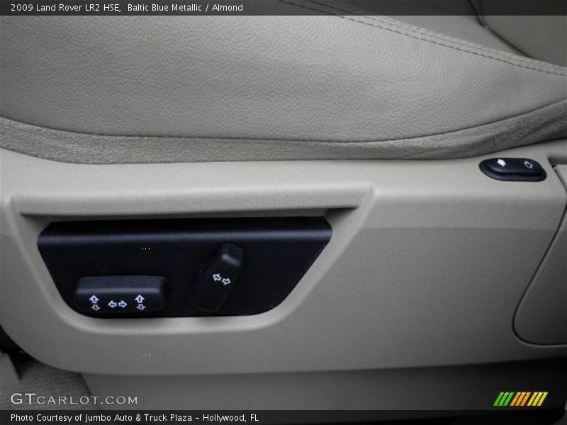 Baltic Blue Metallic / Almond 2009 Land Rover LR2 HSE