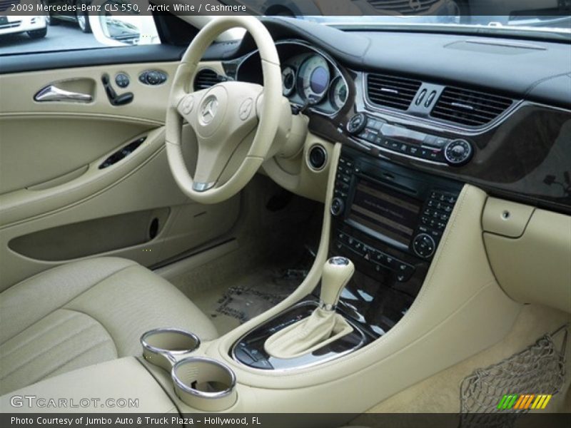 Arctic White / Cashmere 2009 Mercedes-Benz CLS 550
