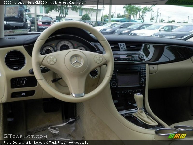 Arctic White / Cashmere 2009 Mercedes-Benz CLS 550