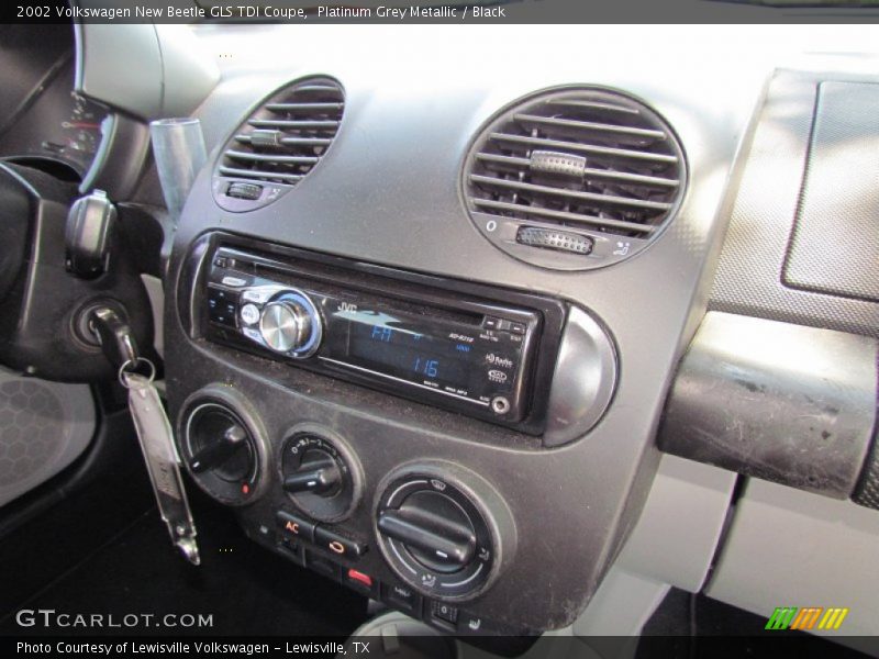 Platinum Grey Metallic / Black 2002 Volkswagen New Beetle GLS TDI Coupe