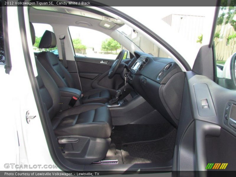 Candy White / Black 2012 Volkswagen Tiguan SE