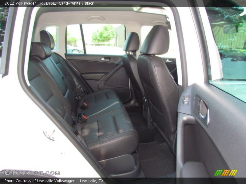 Candy White / Black 2012 Volkswagen Tiguan SE