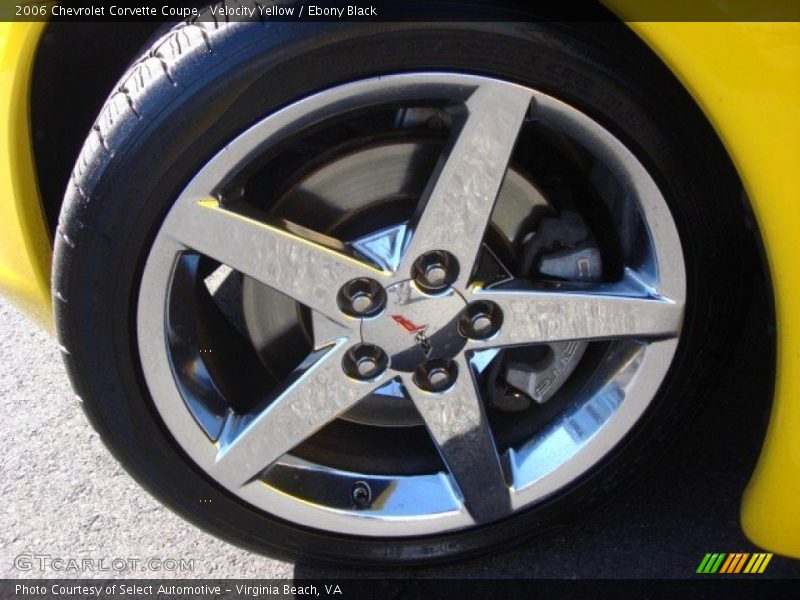 Velocity Yellow / Ebony Black 2006 Chevrolet Corvette Coupe
