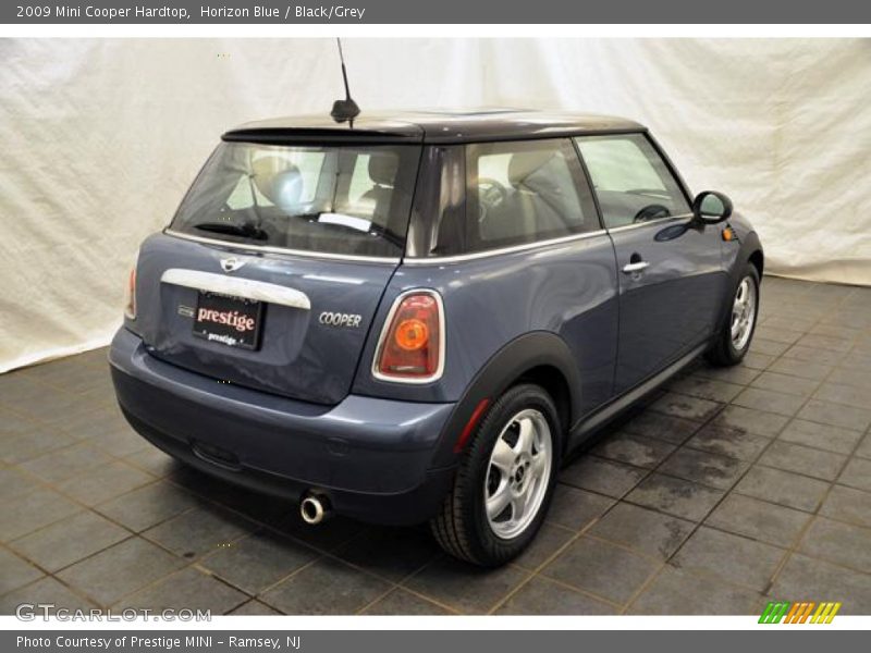 Horizon Blue / Black/Grey 2009 Mini Cooper Hardtop