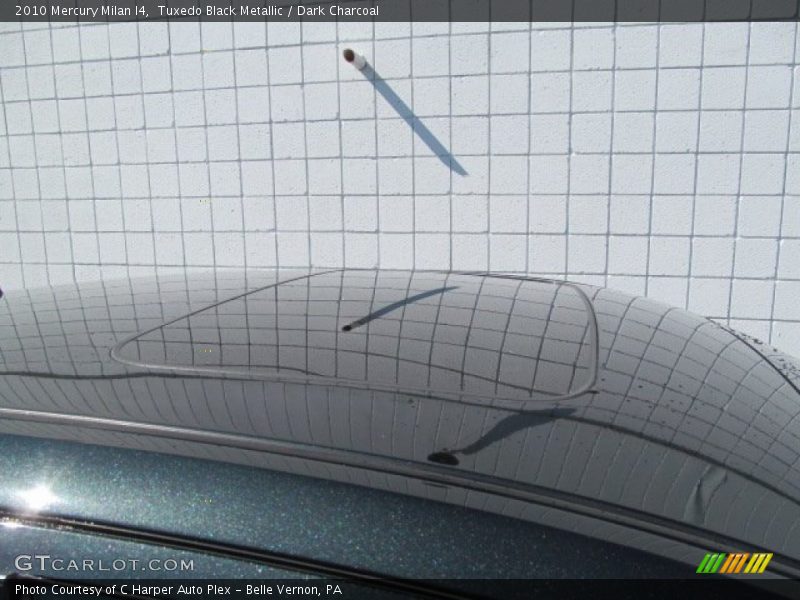 Tuxedo Black Metallic / Dark Charcoal 2010 Mercury Milan I4