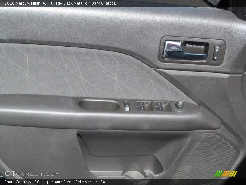 Tuxedo Black Metallic / Dark Charcoal 2010 Mercury Milan I4