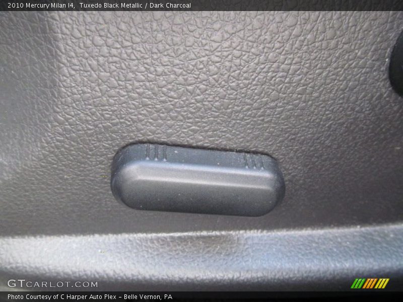 Tuxedo Black Metallic / Dark Charcoal 2010 Mercury Milan I4