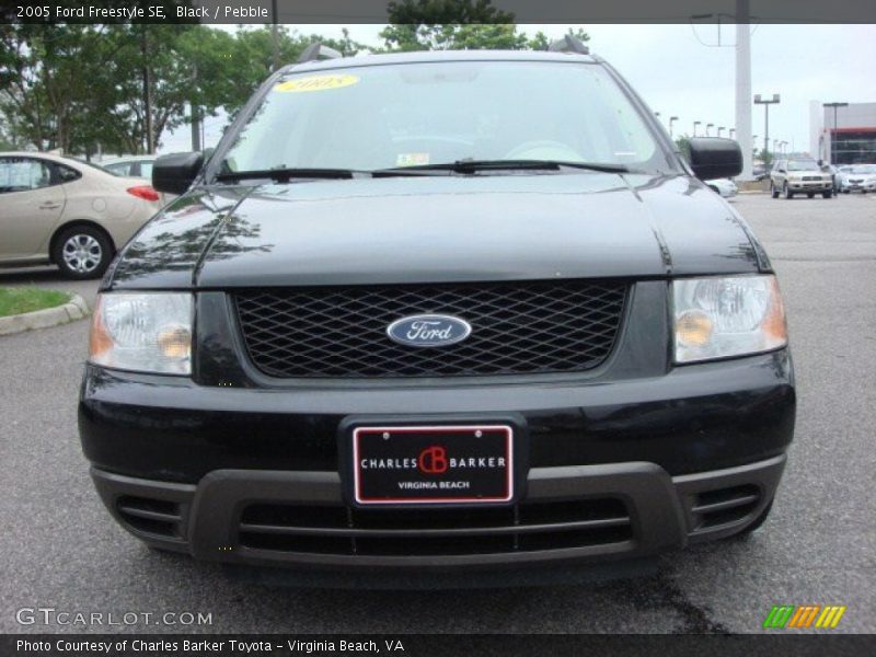 Black / Pebble 2005 Ford Freestyle SE