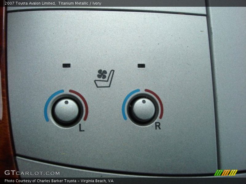 Titanium Metallic / Ivory 2007 Toyota Avalon Limited