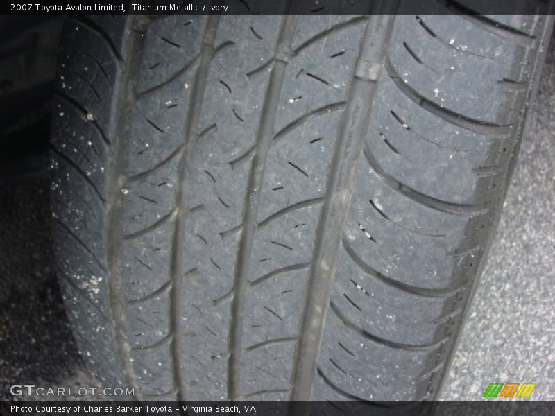 Titanium Metallic / Ivory 2007 Toyota Avalon Limited
