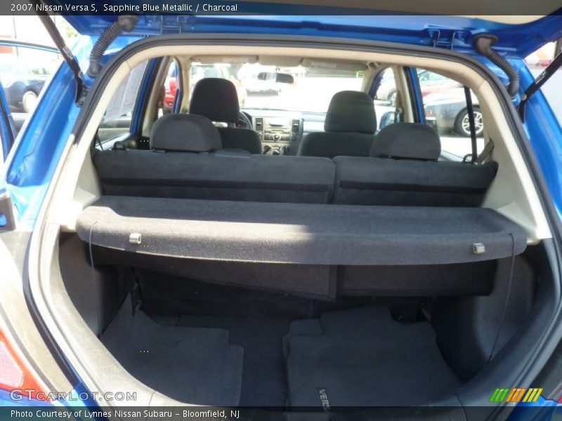 Sapphire Blue Metallic / Charcoal 2007 Nissan Versa S
