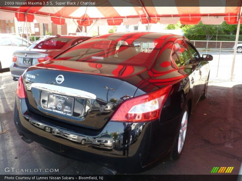 Super Black / Charcoal 2009 Nissan Maxima 3.5 S