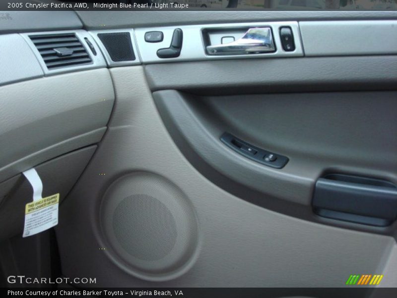 Midnight Blue Pearl / Light Taupe 2005 Chrysler Pacifica AWD