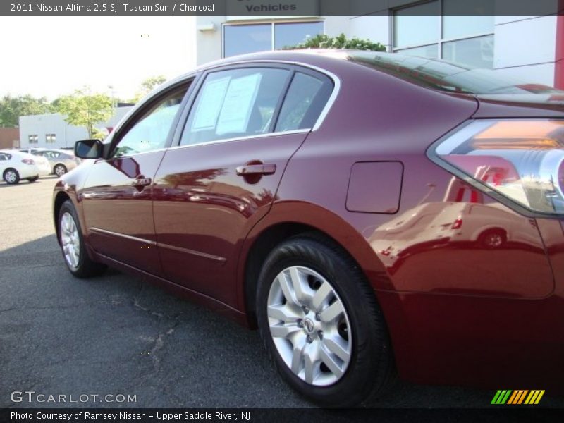 Tuscan Sun / Charcoal 2011 Nissan Altima 2.5 S