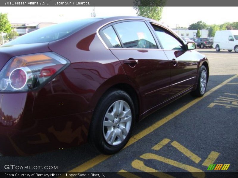 Tuscan Sun / Charcoal 2011 Nissan Altima 2.5 S