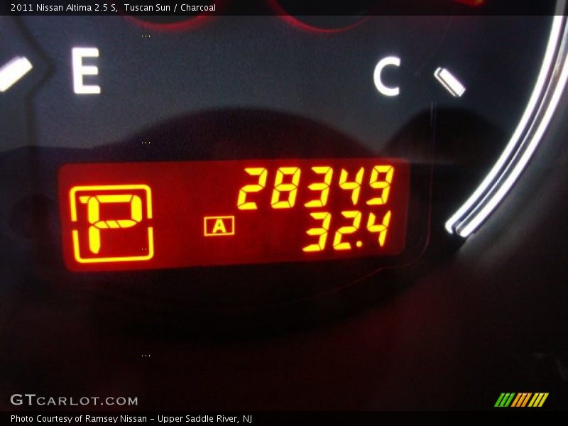 Tuscan Sun / Charcoal 2011 Nissan Altima 2.5 S