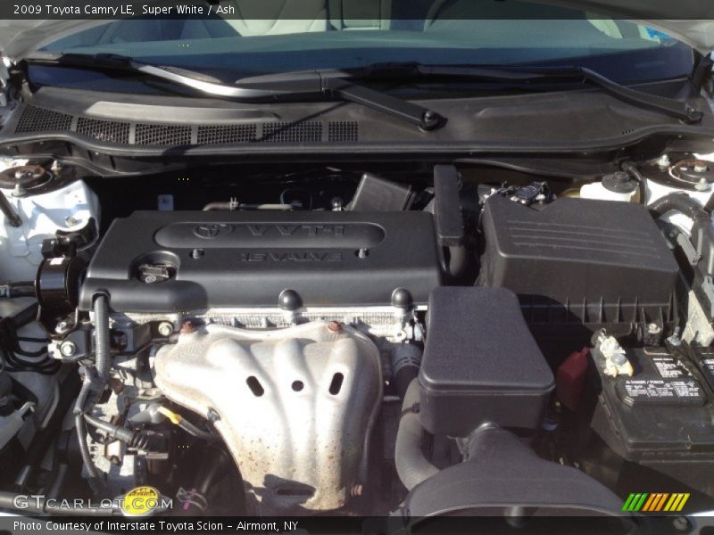 Super White / Ash 2009 Toyota Camry LE