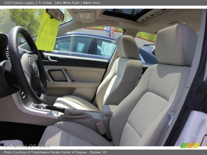 Satin White Pearl / Warm Ivory 2009 Subaru Legacy 2.5i Sedan