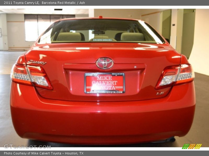 Barcelona Red Metallic / Ash 2011 Toyota Camry LE