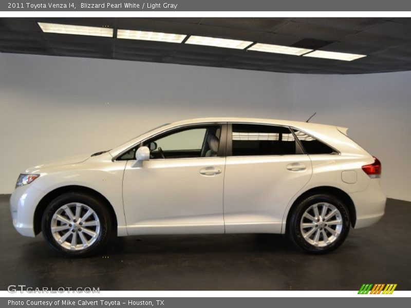 Blizzard Pearl White / Light Gray 2011 Toyota Venza I4