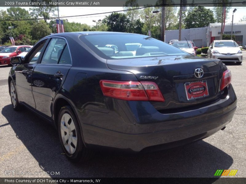 Magnetic Gray Metallic / Ash 2009 Toyota Camry LE