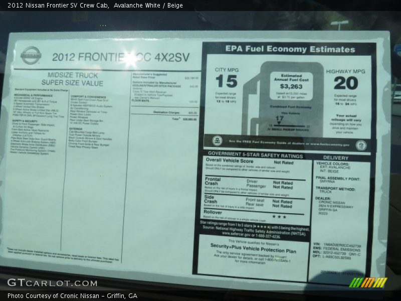 Avalanche White / Beige 2012 Nissan Frontier SV Crew Cab