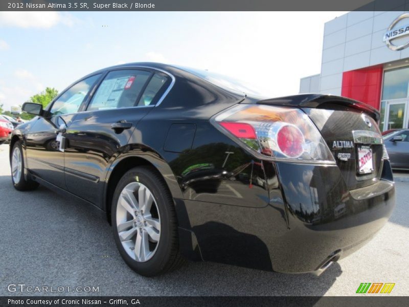 Super Black / Blonde 2012 Nissan Altima 3.5 SR