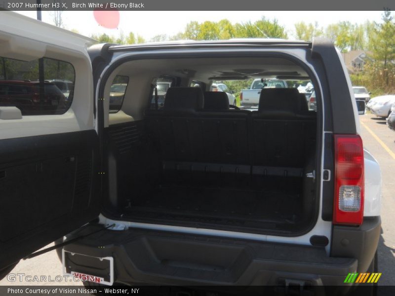 Birch White / Ebony Black 2007 Hummer H3 X