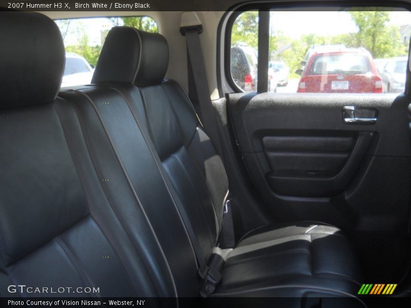 Birch White / Ebony Black 2007 Hummer H3 X