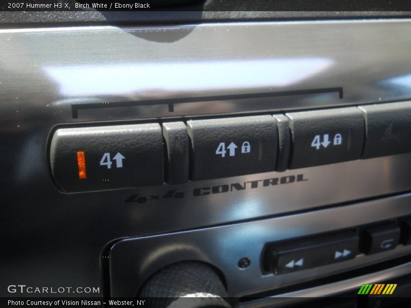 Birch White / Ebony Black 2007 Hummer H3 X