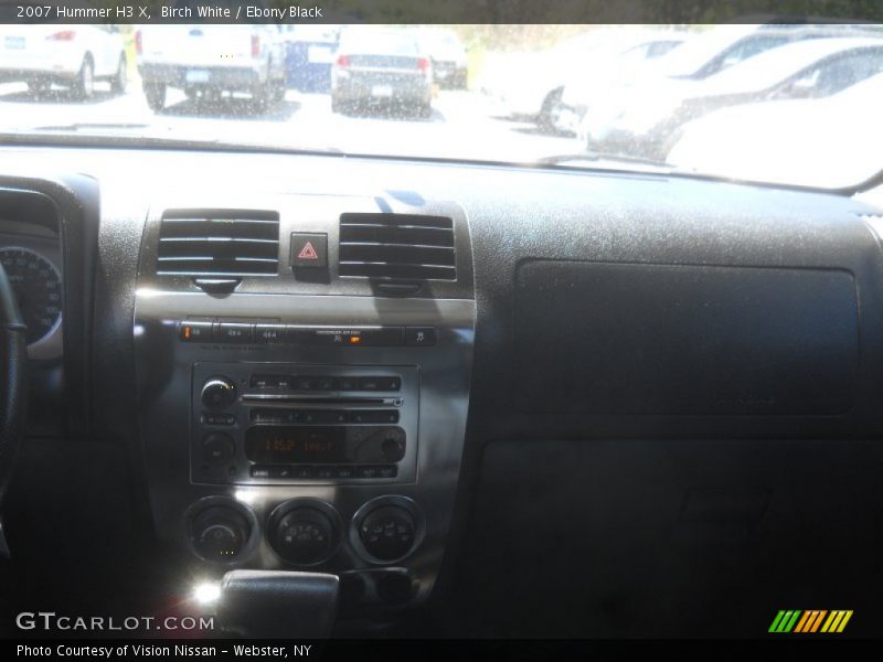 Birch White / Ebony Black 2007 Hummer H3 X