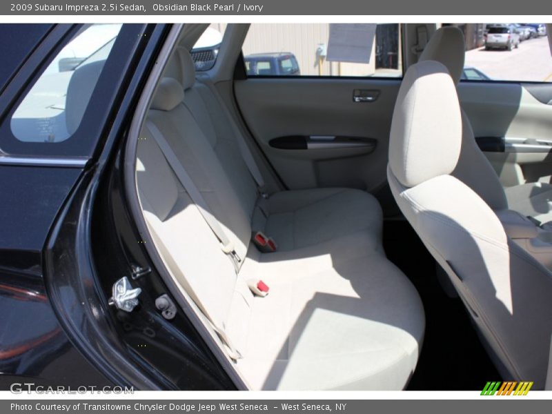 Obsidian Black Pearl / Ivory 2009 Subaru Impreza 2.5i Sedan