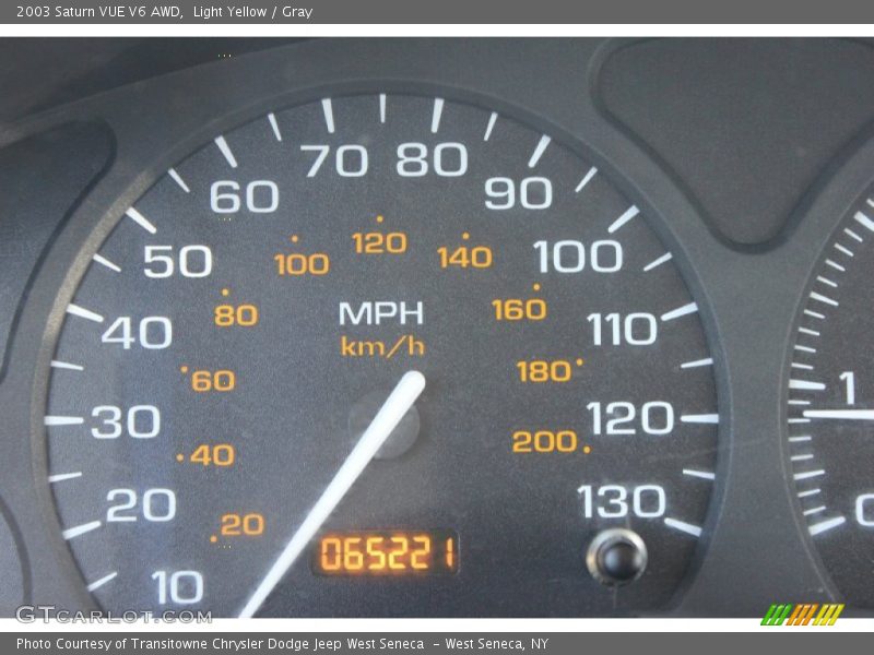 Light Yellow / Gray 2003 Saturn VUE V6 AWD