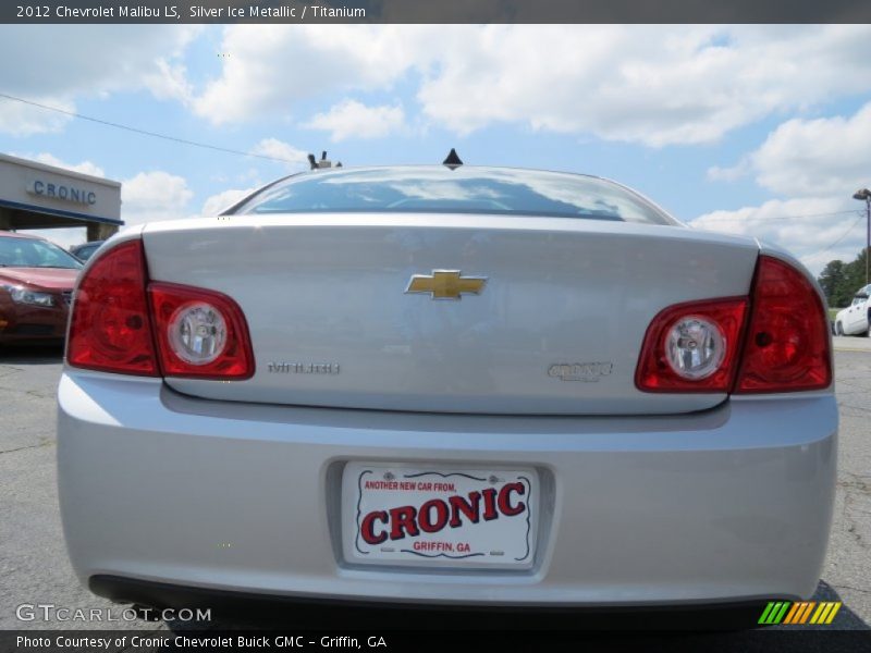 Silver Ice Metallic / Titanium 2012 Chevrolet Malibu LS