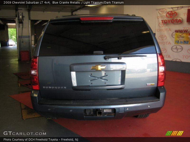 Blue Granite Metallic / Light Titanium/Dark Titanium 2009 Chevrolet Suburban LT 4x4