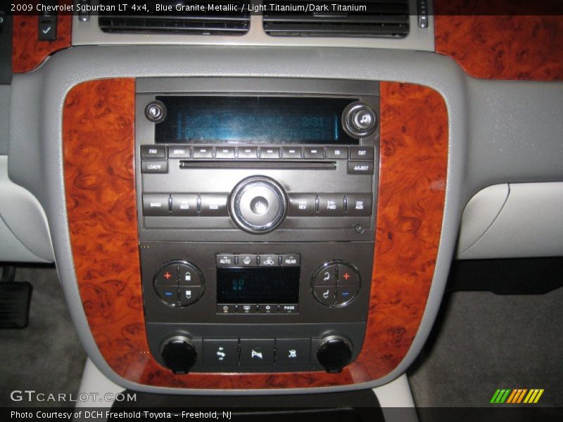 Blue Granite Metallic / Light Titanium/Dark Titanium 2009 Chevrolet Suburban LT 4x4