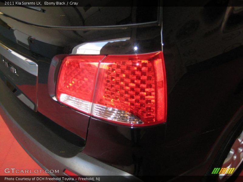Ebony Black / Gray 2011 Kia Sorento LX