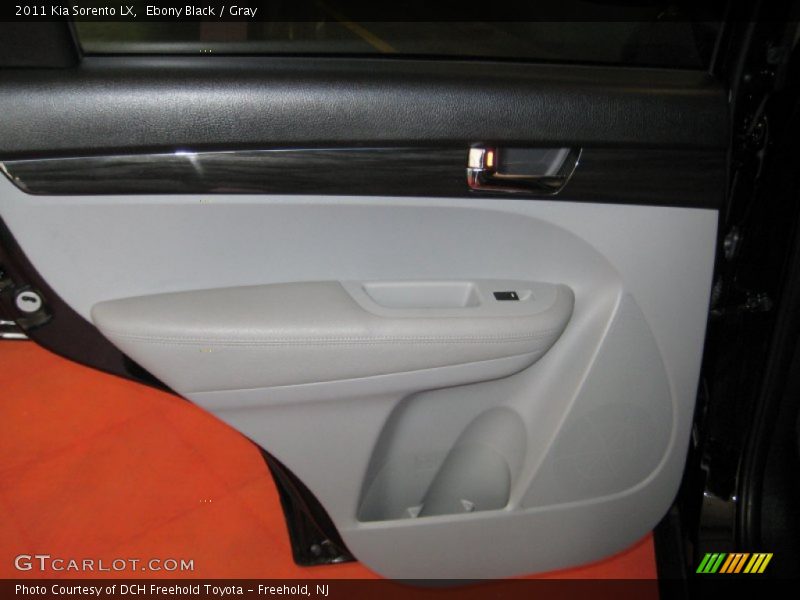 Ebony Black / Gray 2011 Kia Sorento LX