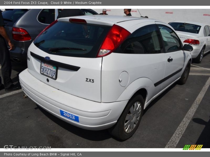 Cloud 9 White / Medium Graphite 2004 Ford Focus ZX3 Coupe