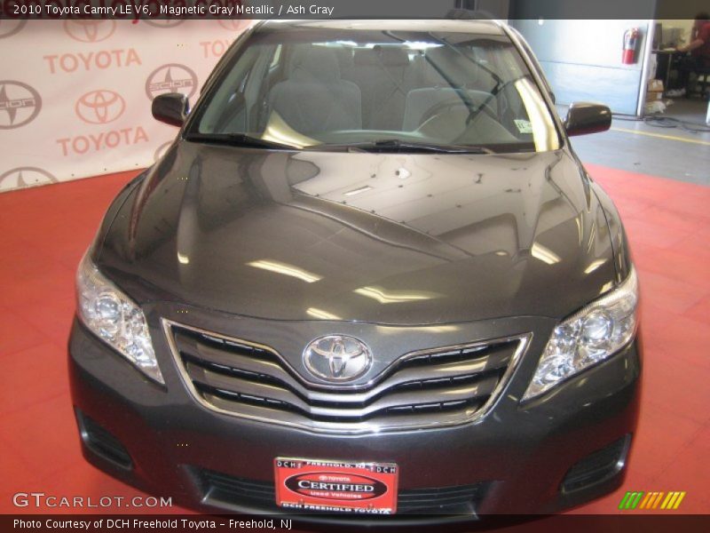Magnetic Gray Metallic / Ash Gray 2010 Toyota Camry LE V6