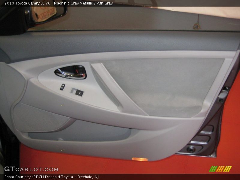 Magnetic Gray Metallic / Ash Gray 2010 Toyota Camry LE V6