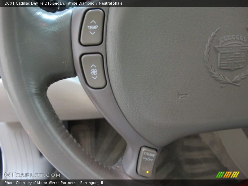 White Diamond / Neutral Shale 2001 Cadillac DeVille DTS Sedan