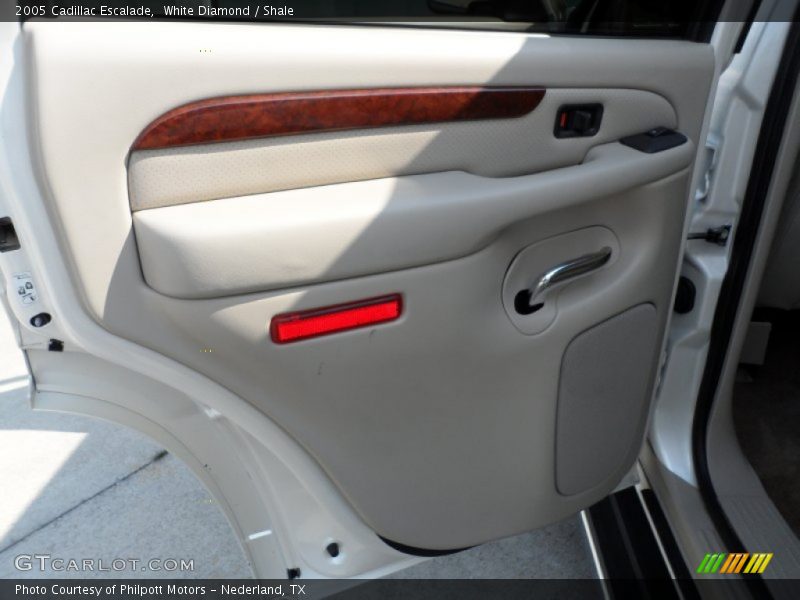 White Diamond / Shale 2005 Cadillac Escalade