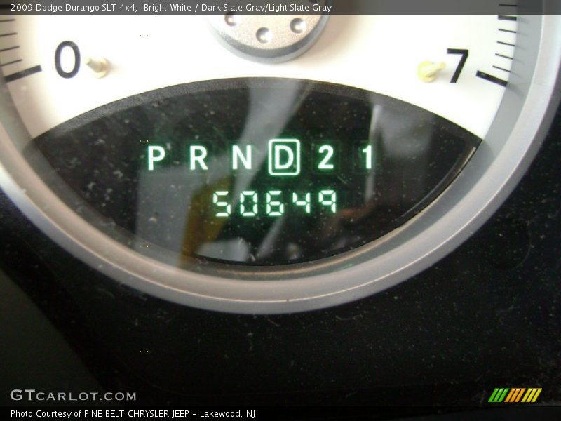 Bright White / Dark Slate Gray/Light Slate Gray 2009 Dodge Durango SLT 4x4