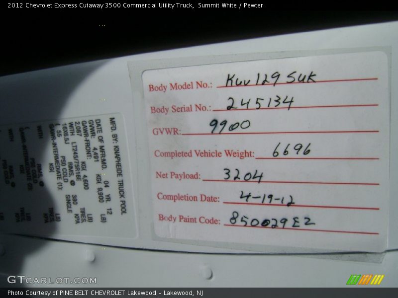 Summit White / Pewter 2012 Chevrolet Express Cutaway 3500 Commercial Utility Truck