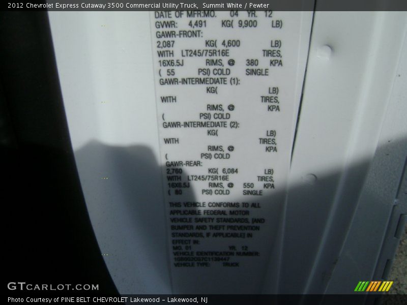 Summit White / Pewter 2012 Chevrolet Express Cutaway 3500 Commercial Utility Truck