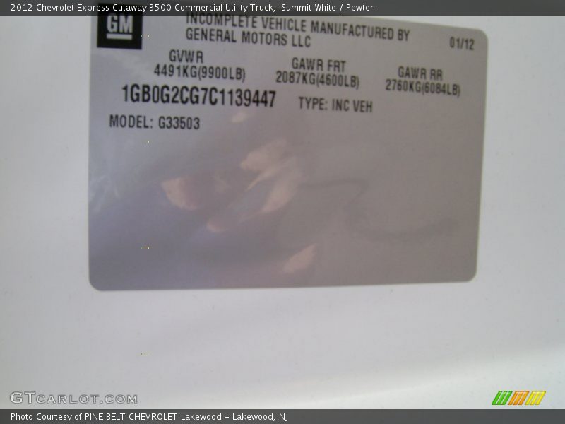 Summit White / Pewter 2012 Chevrolet Express Cutaway 3500 Commercial Utility Truck