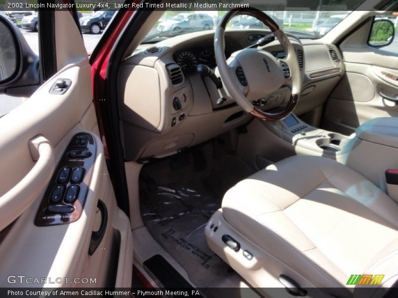 Laser Red Tinted Metallic / Medium Parchment 2002 Lincoln Navigator Luxury 4x4