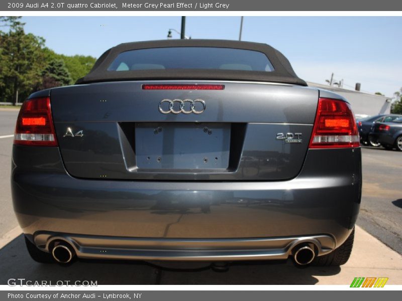 Meteor Grey Pearl Effect / Light Grey 2009 Audi A4 2.0T quattro Cabriolet